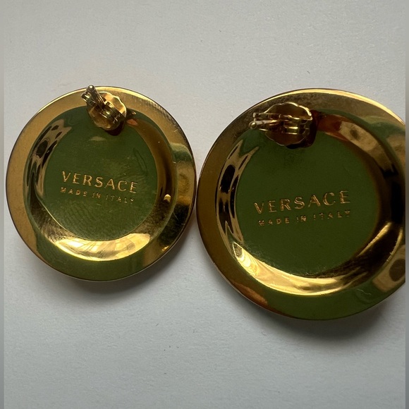 Versace TRIBUTE MEDUSA Large STUD EARRINGS in Gold - Picture 9 of 13
